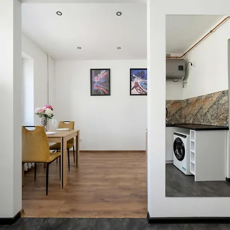 Apartment Praktyczne Blisko Centrum Wroclawia By Renters *