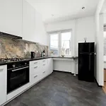 Praktyczne Blisko Centrum Wrocławia By Renters Apartament