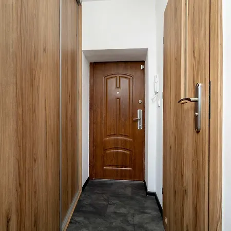 Apartment Praktyczne Blisko Centrum Wroclawia By Renters