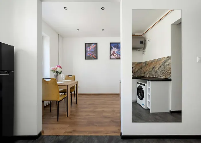 公寓 Praktyczne Blisko Centrum Wroclawia By Renters *