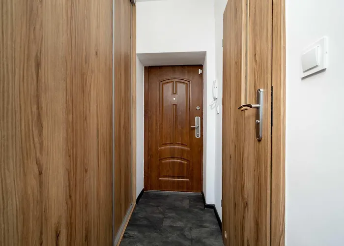 公寓 Praktyczne Blisko Centrum Wroclawia By Renters