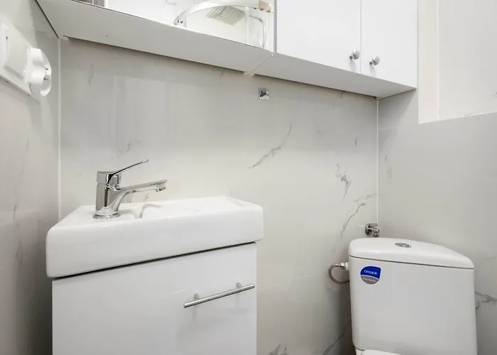 Praktyczne Blisko Centrum Wroclawia By Renters 公寓 *